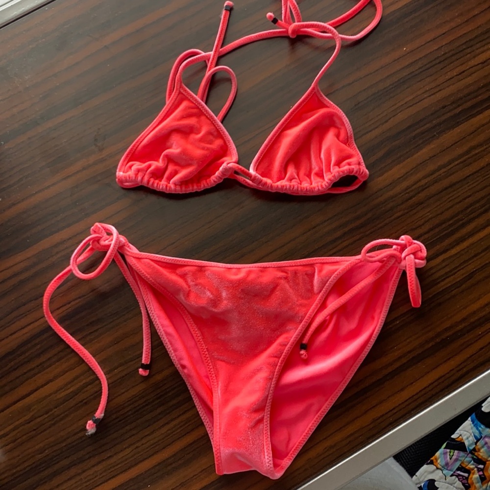 Triangl swim suit and cover up